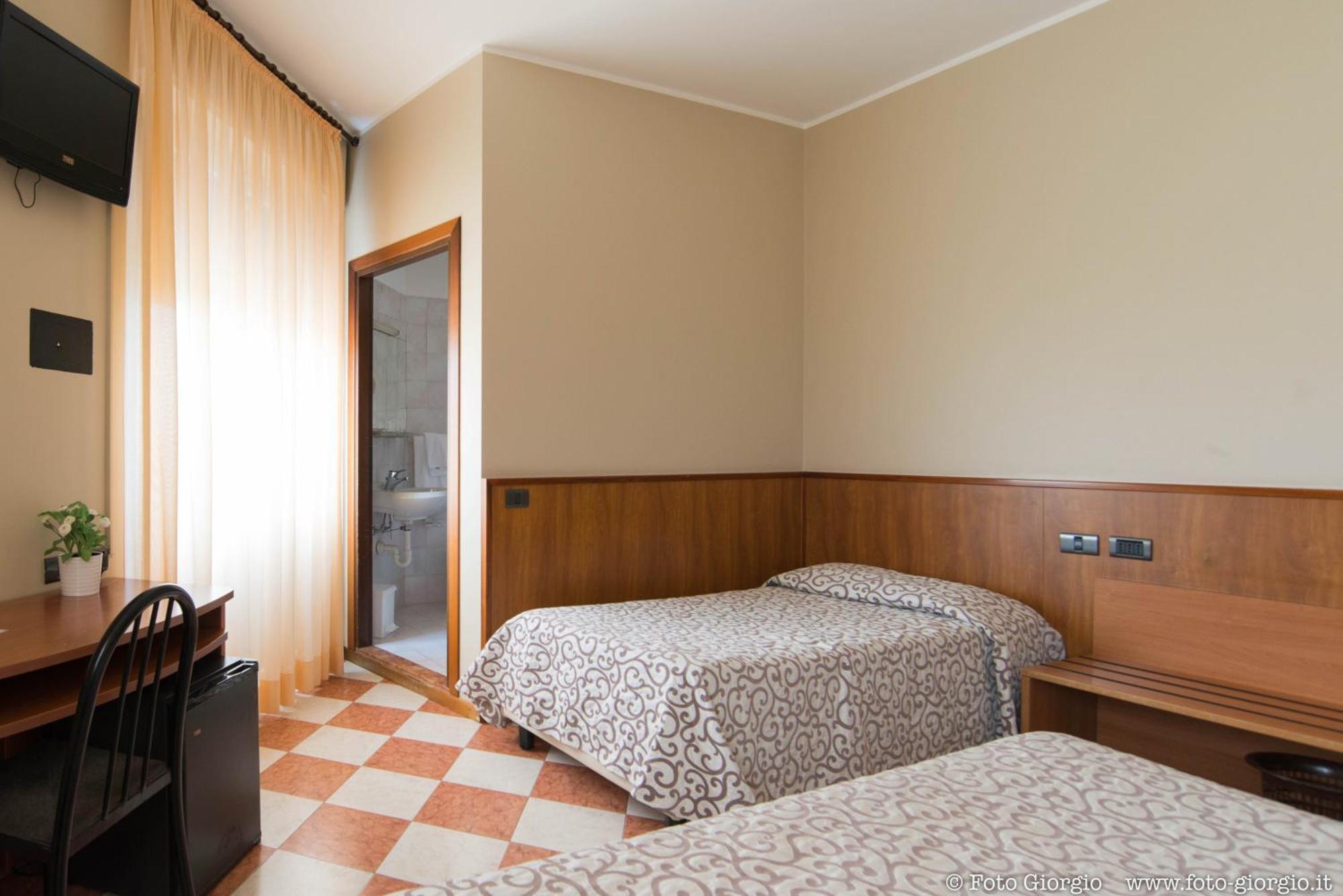 Hotel Daina دالْميني المظهر الخارجي الصورة